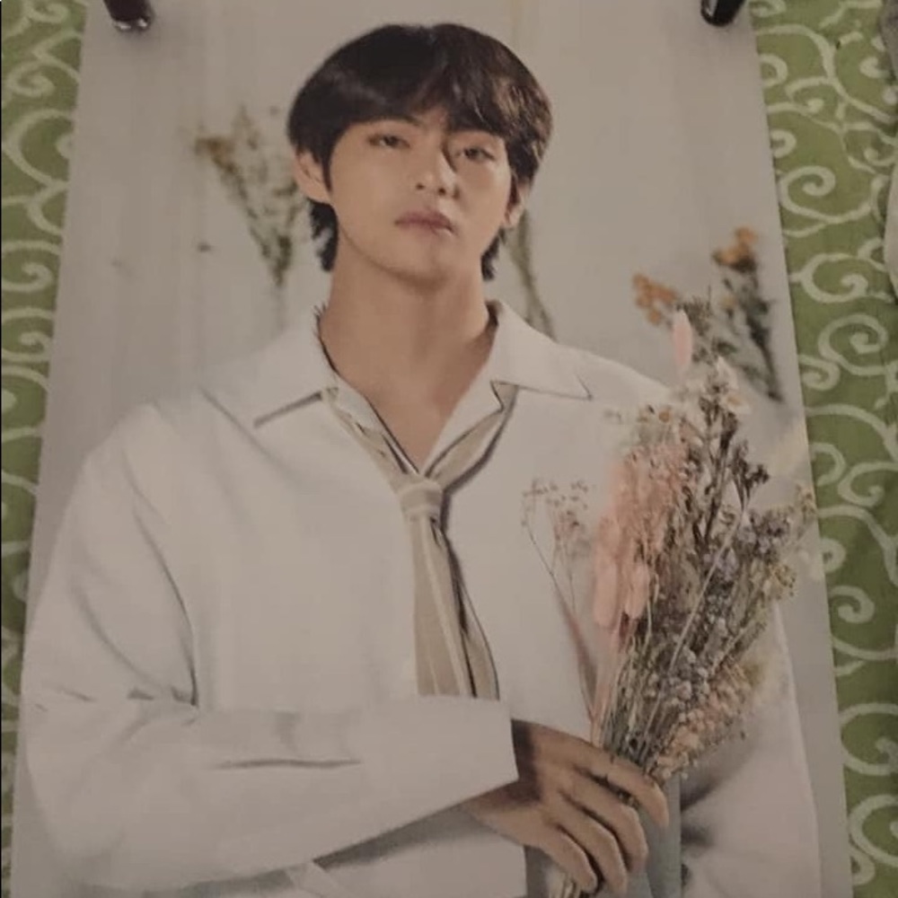 Official V Love Yourself Poster